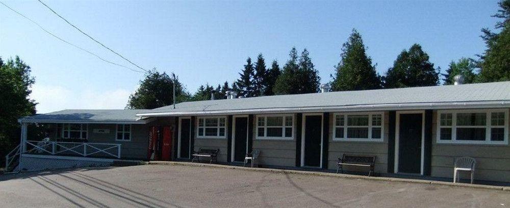 The Lionstone Inn Motel And Cottages Pictou Exterior foto