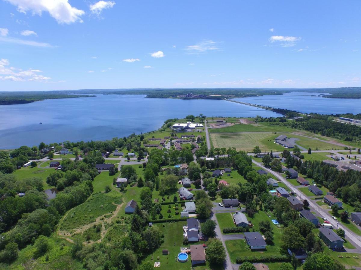 Lionstone Inn Motel & Cottages Pictou Exterior foto